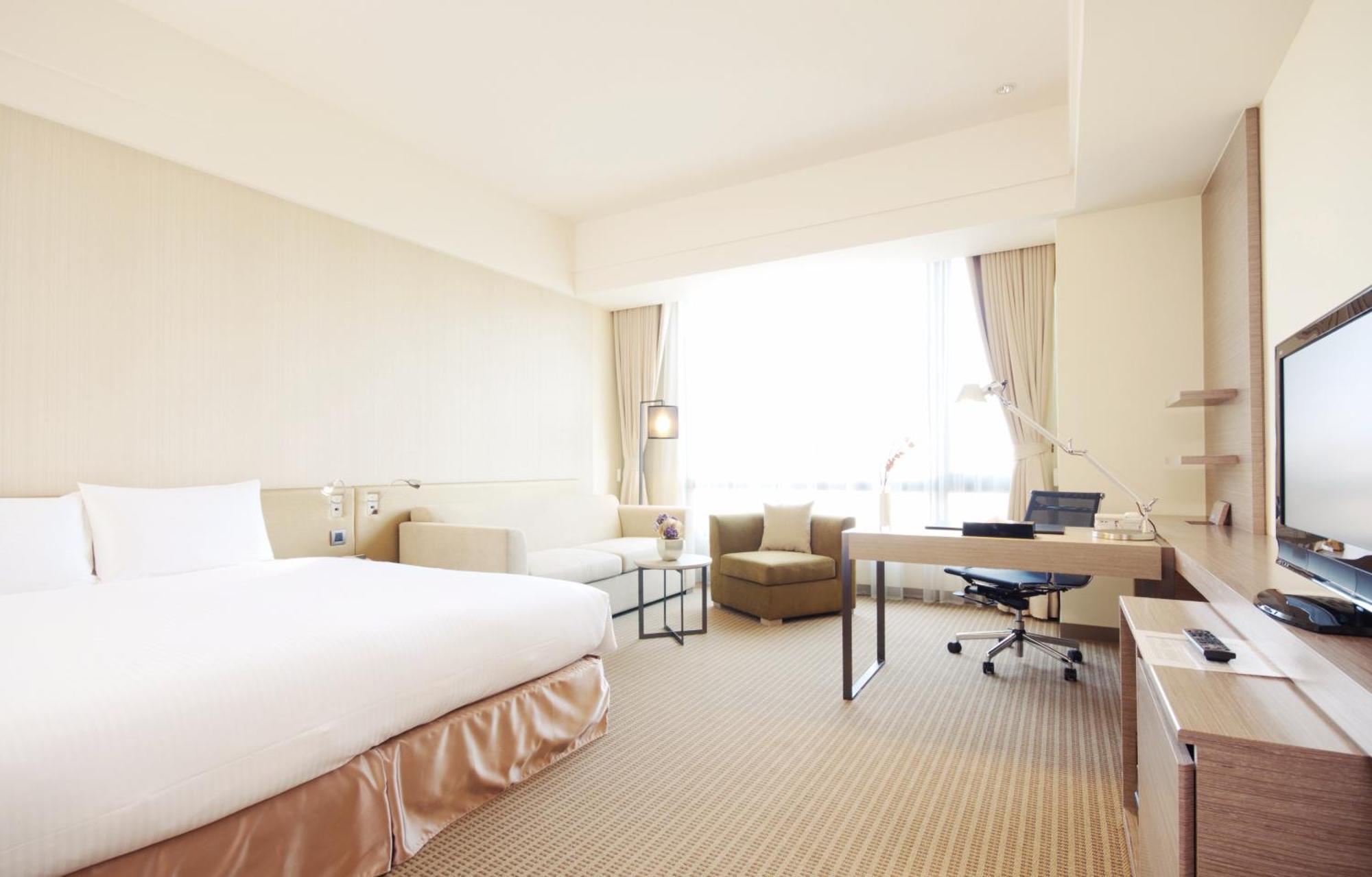 Academy Hotel Tajnan Kültér fotó